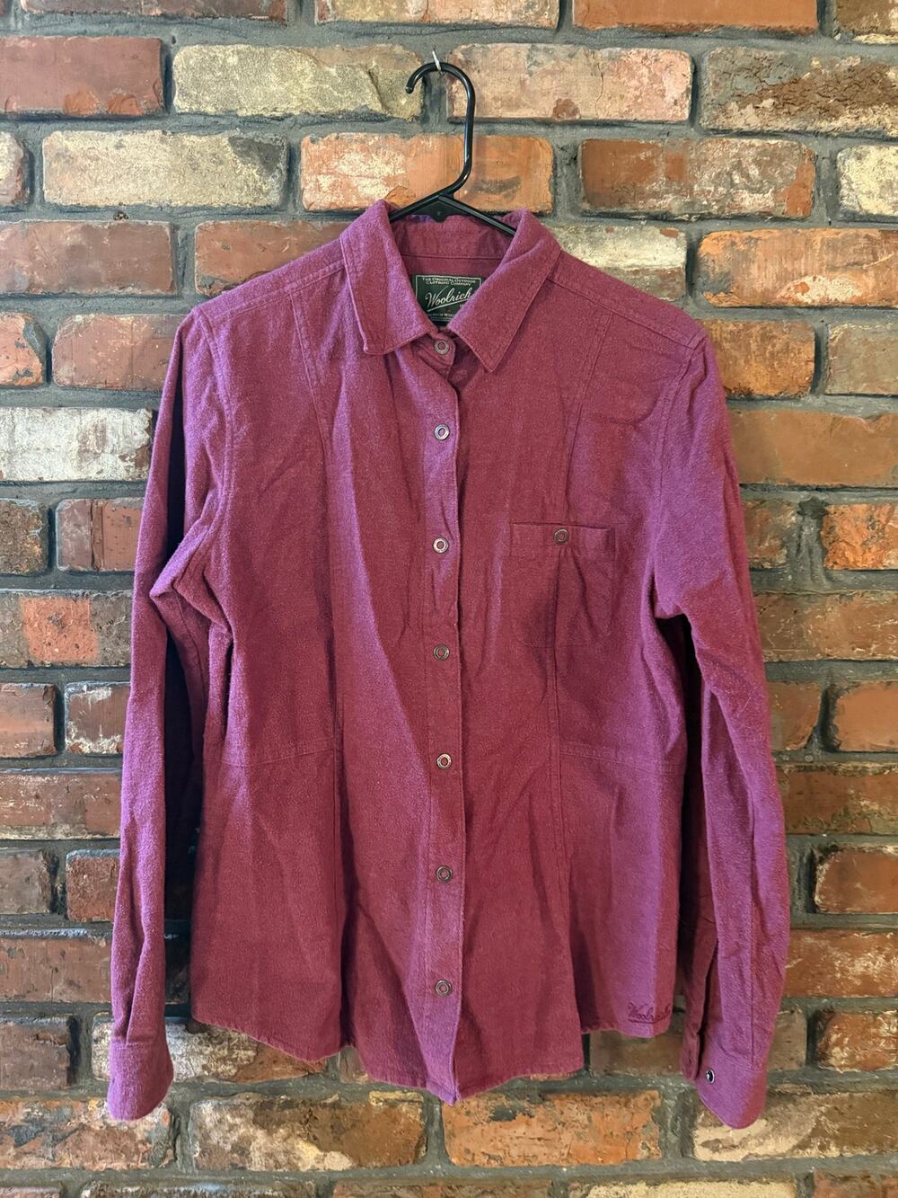 Woolrich Women’s Long Sleeve Button Up Shirt Burgundy/Maroon